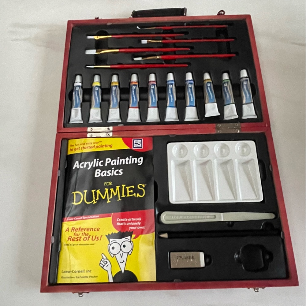 NIB acrylic painting kit in wooden box